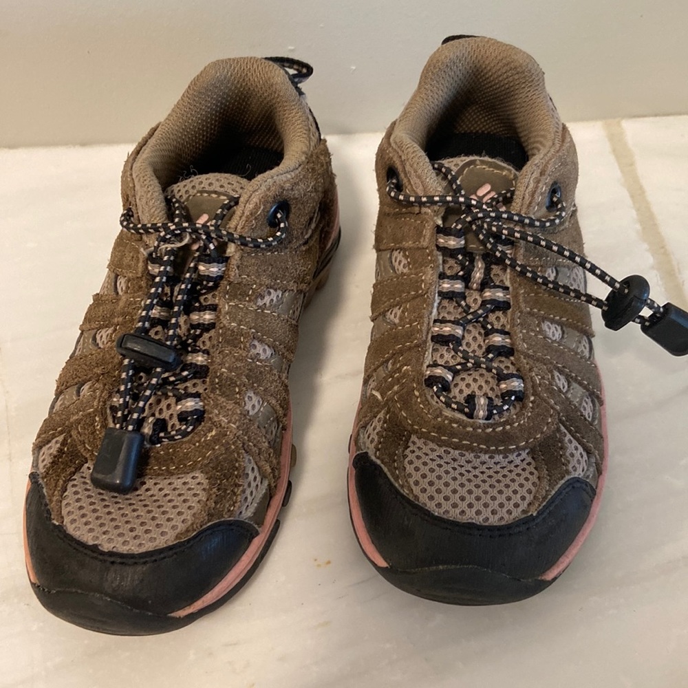 Kids’ Columbia hiking shoes